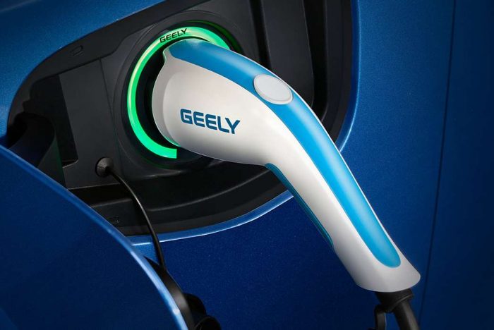 Charger EV Geely