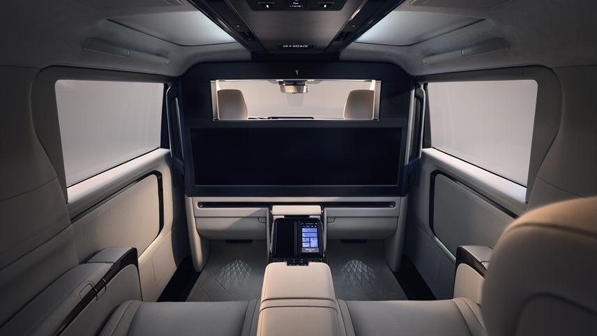 Interior Lexus LM 4-Seat