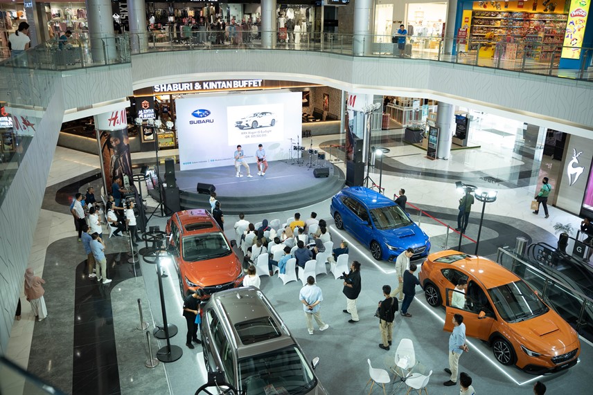 Pameran Subaru di Grand Batam Mall. 