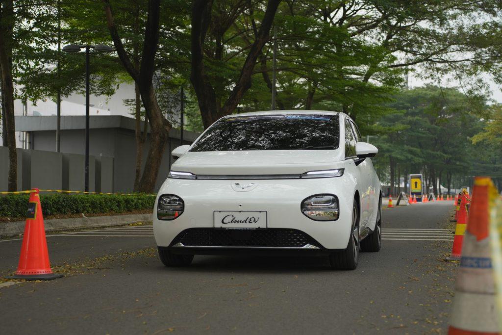 Wuling Cloud EV