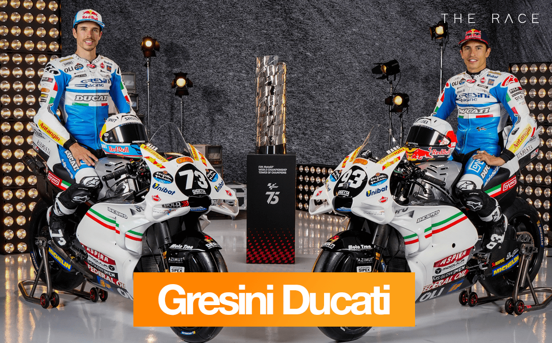 Duet Marquez bersaudara menggunakan Ducati dengan livery khusus Silverstone. 