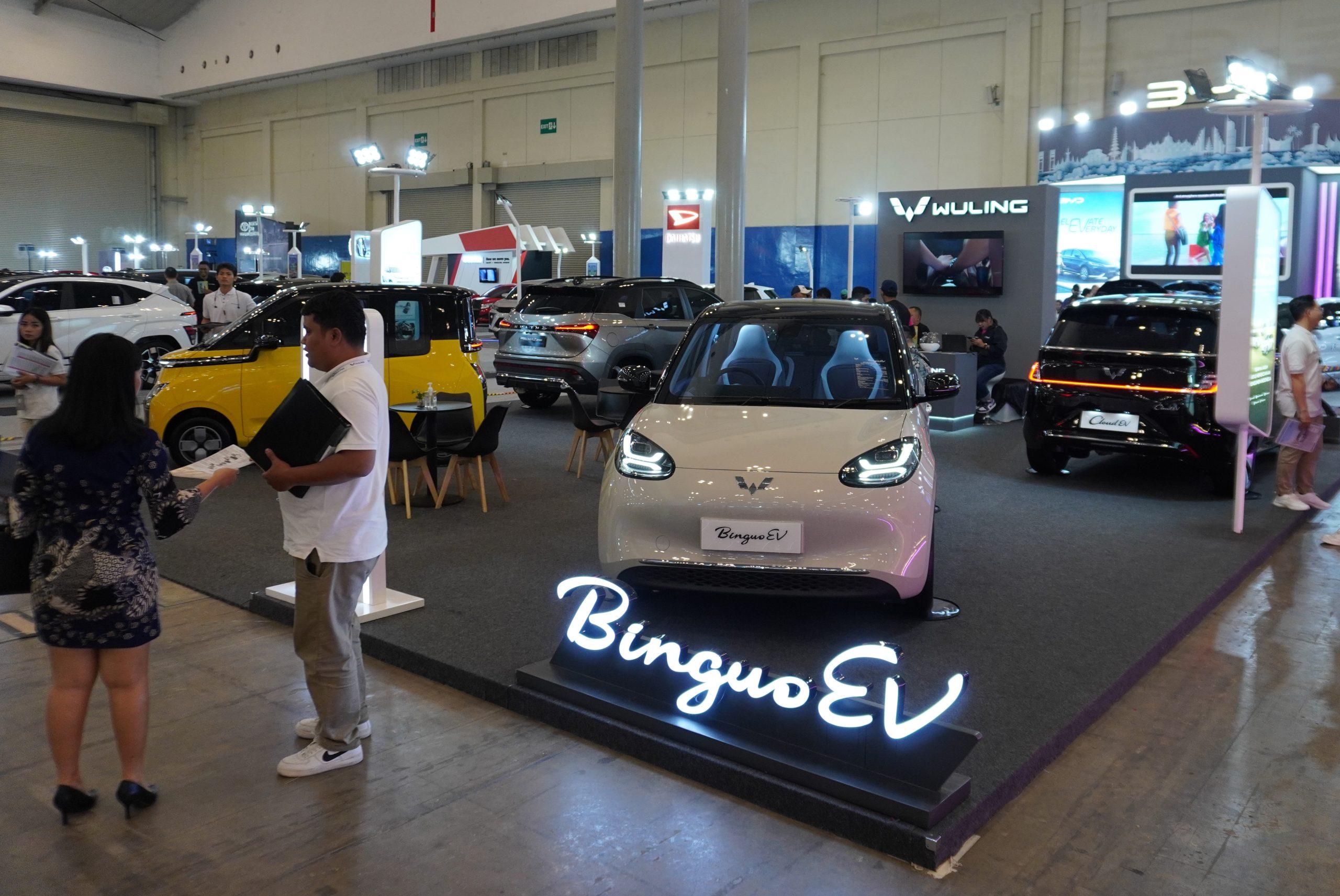 Wuling motors di acara BNI Expo