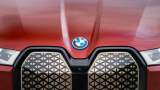 P90448185_highRes_bmw-ix-xdrive40-m-sp
