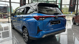Toyota-Veloz-1.5L-2022-11
