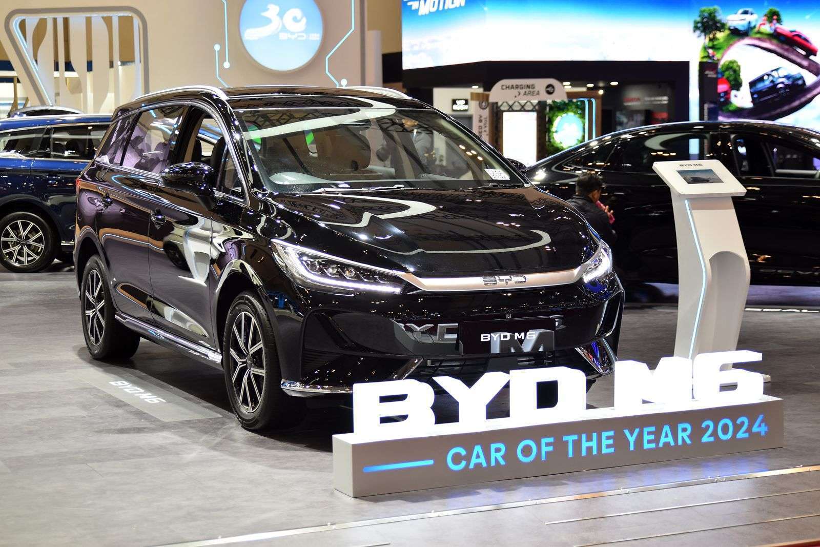 BYD M6 paling laris di GJAW 2024