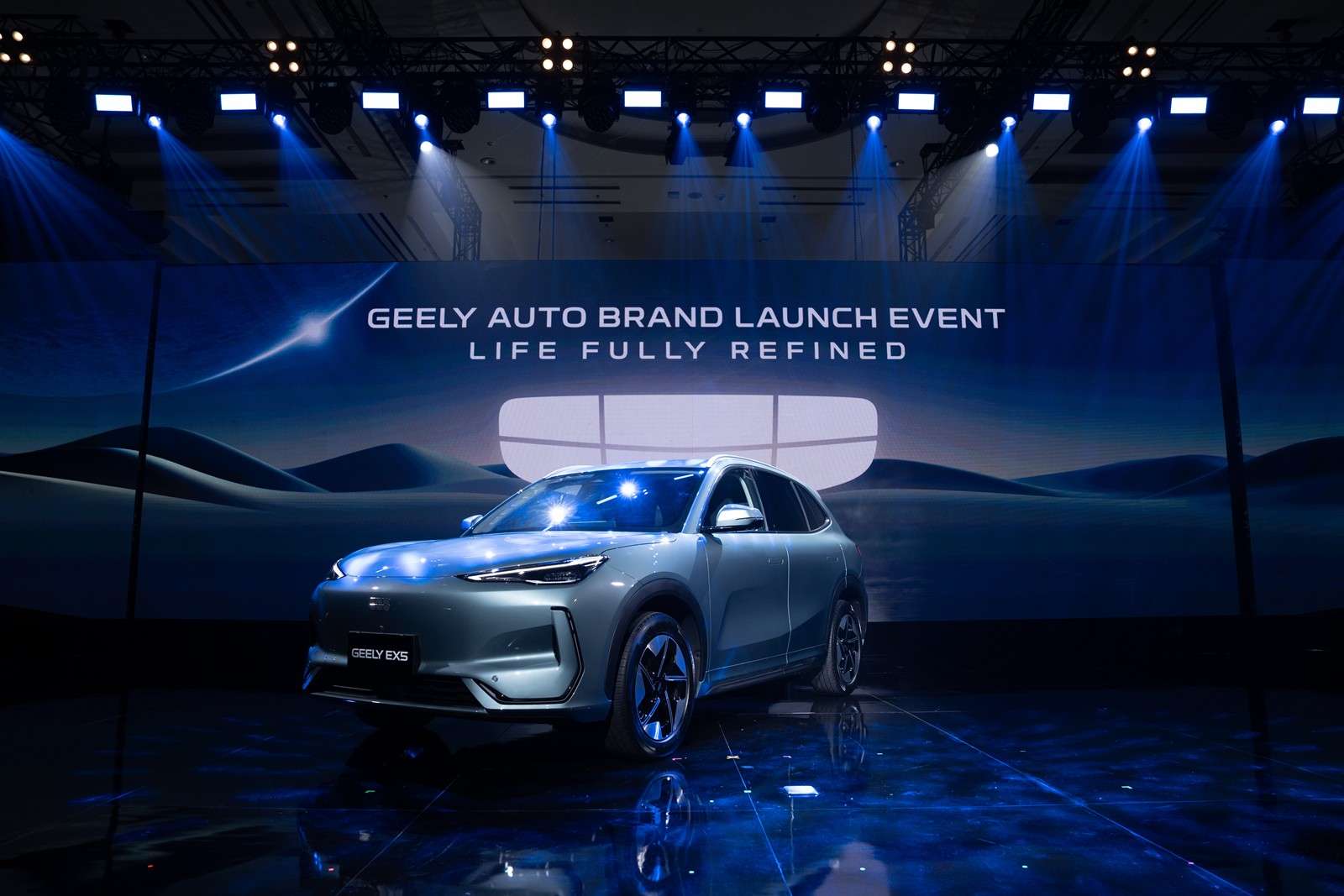 Geely E5 penanda Geely kembali ke Indonesia