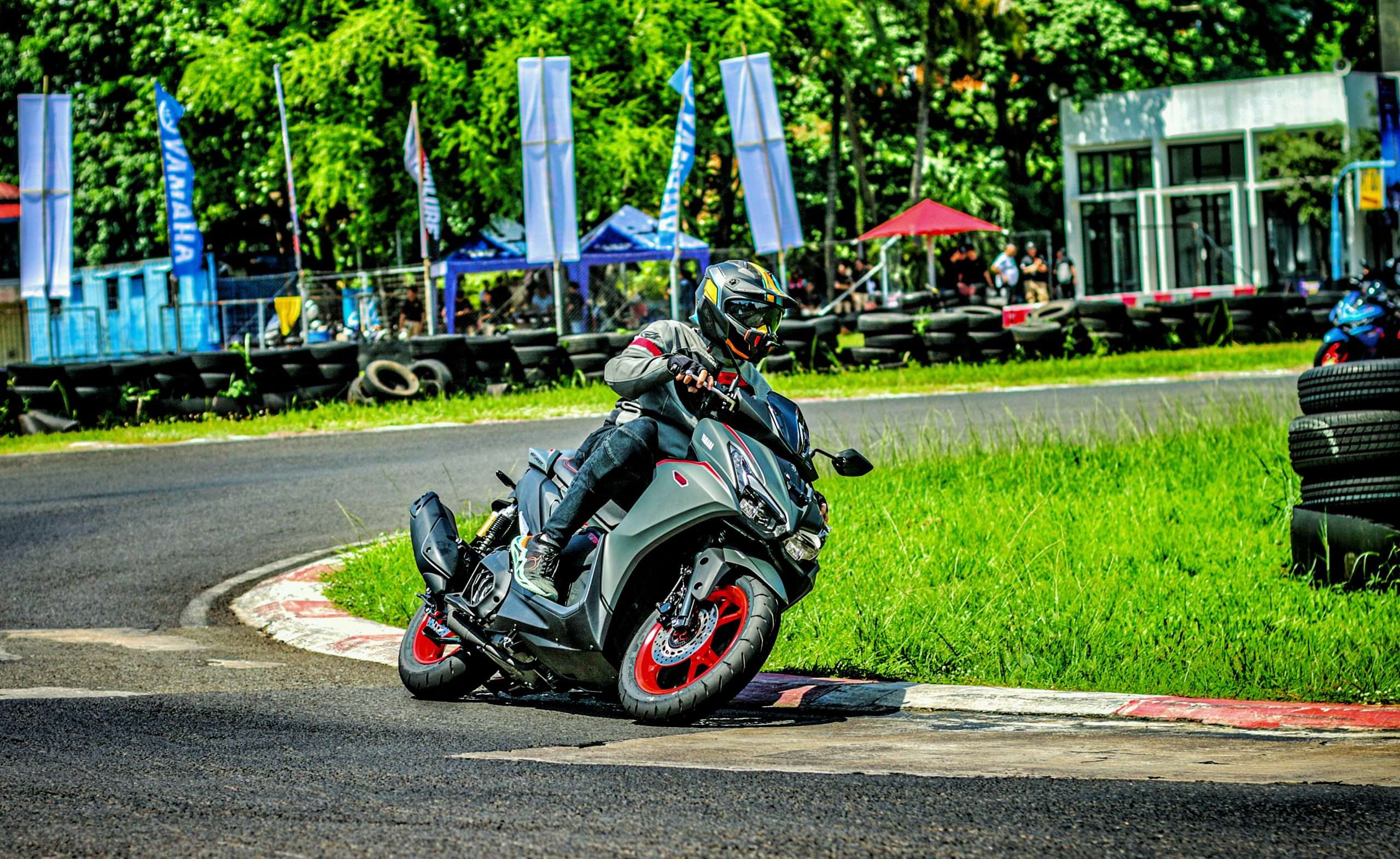 Pengujian Yamaha Aerox Alpha di Sirkuit