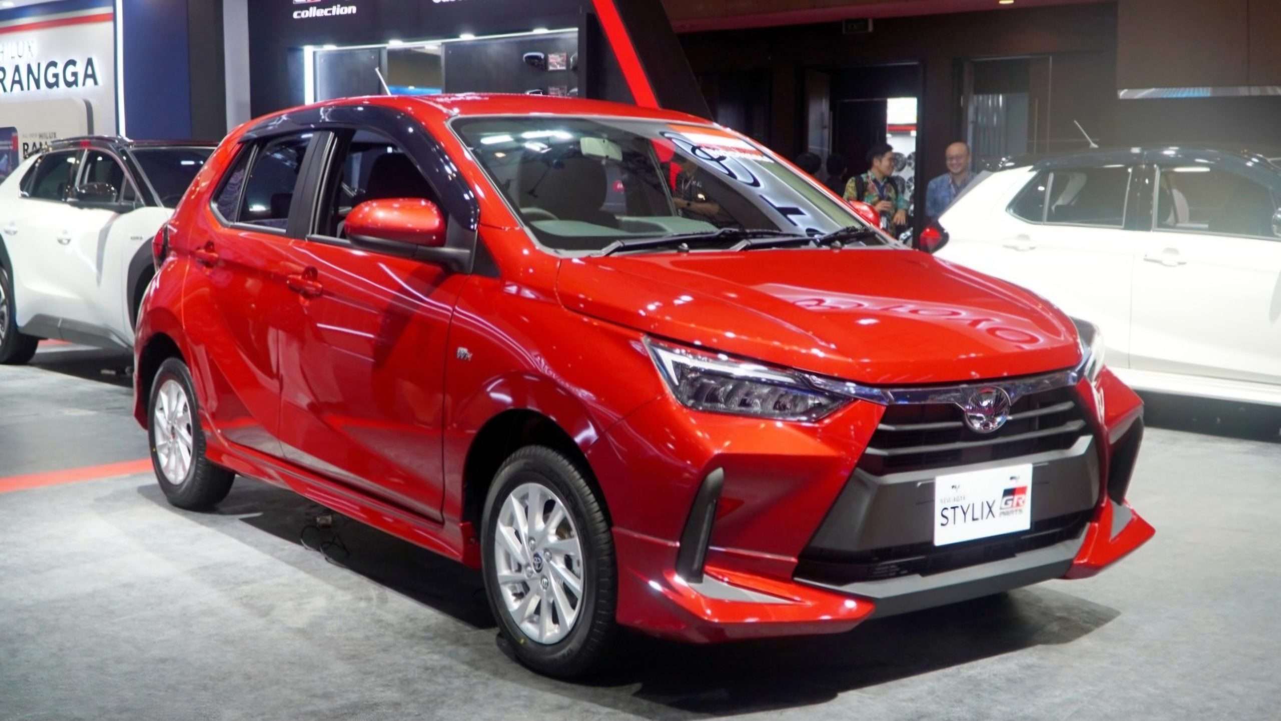 Motomobi News Toyota New Agya Stylix Pikat Pengunjung IIMS 2025 