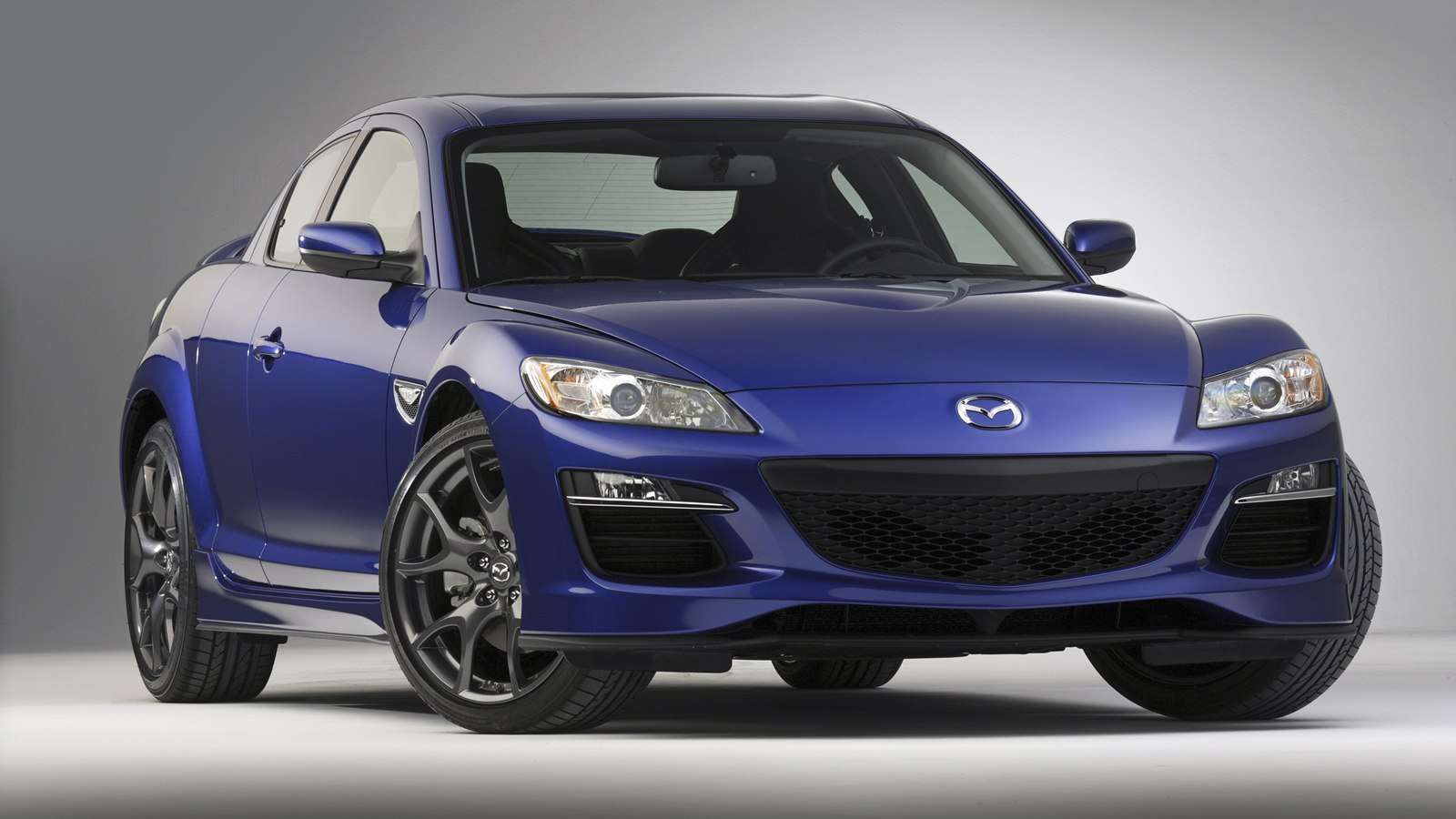 Mazda RX-8 mobil sport terakhir Mazda yang mentereng