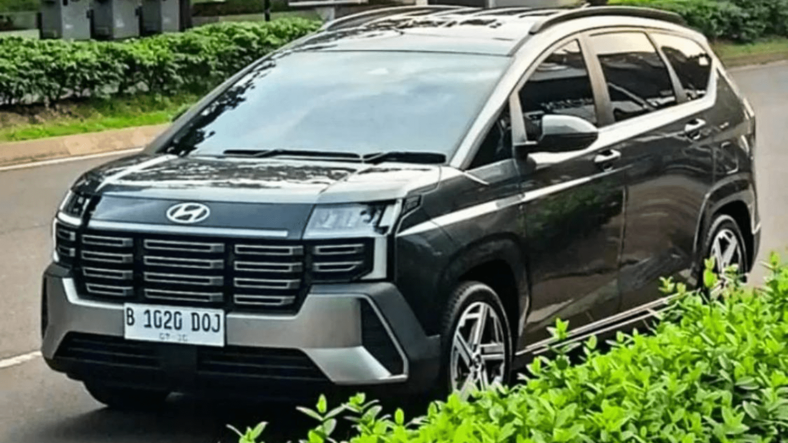 Hyundai Stargazer Cartenz