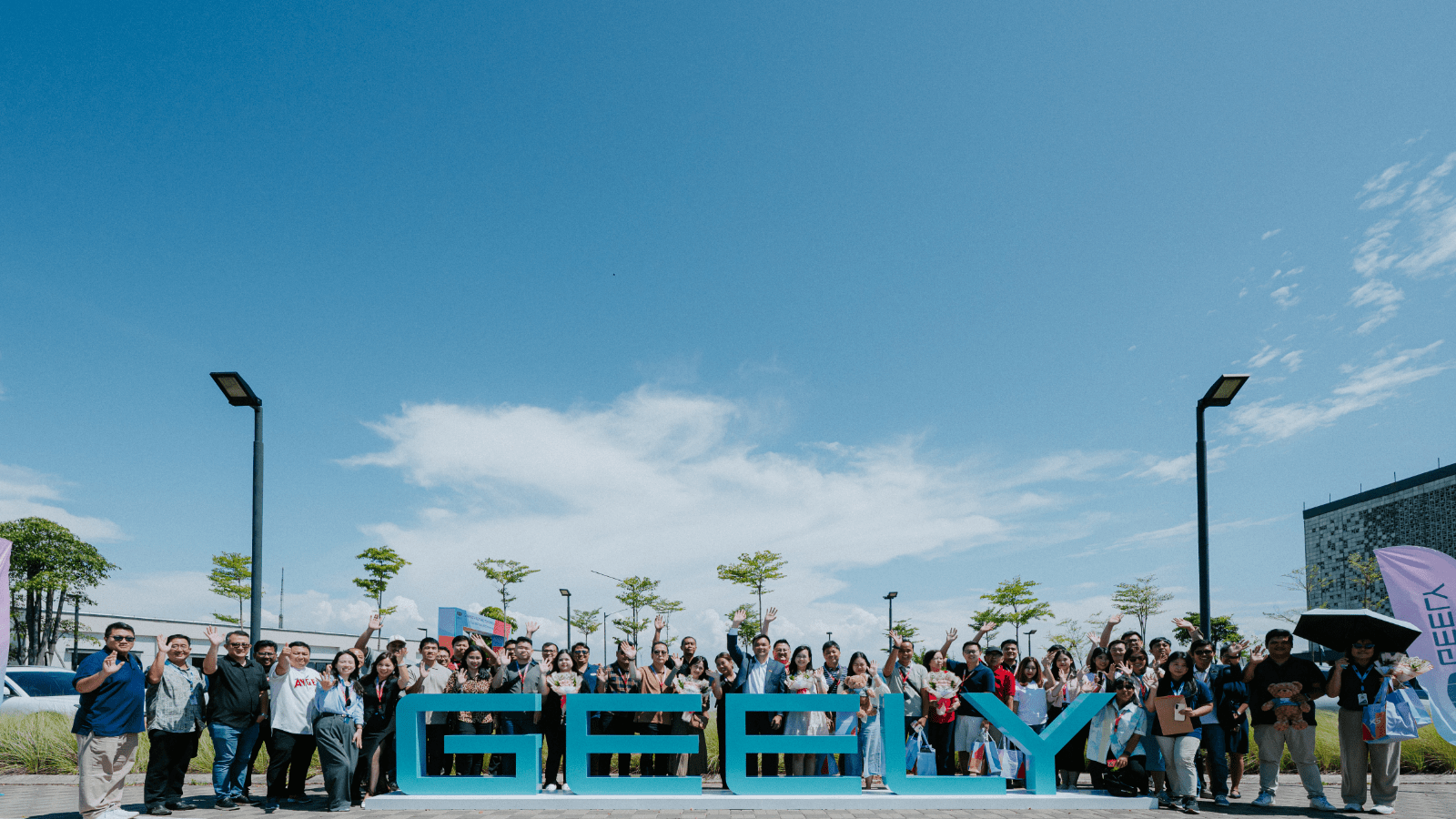 delivery Geely EX5 ke konsumen