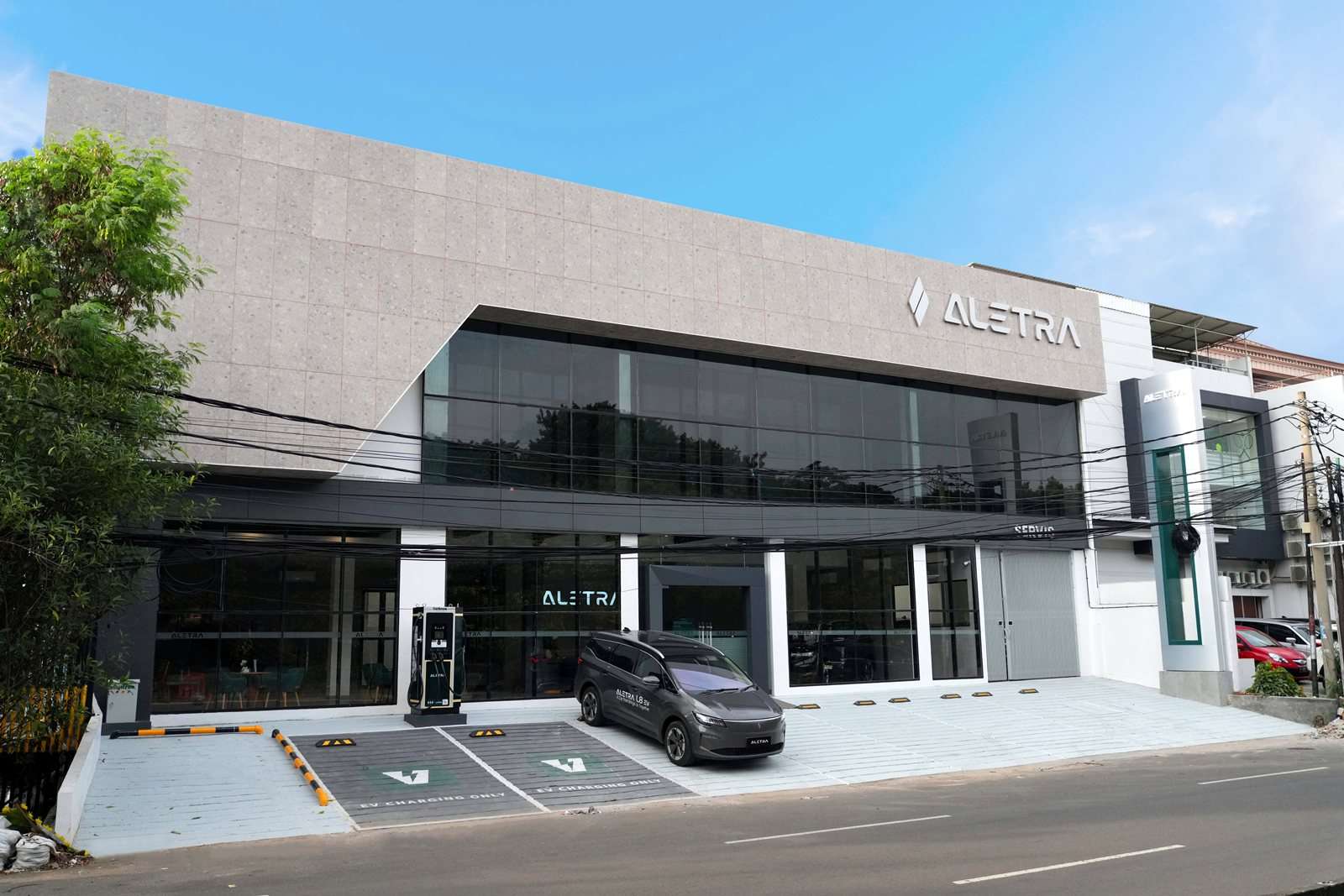 Dealer Aletra Jakarta