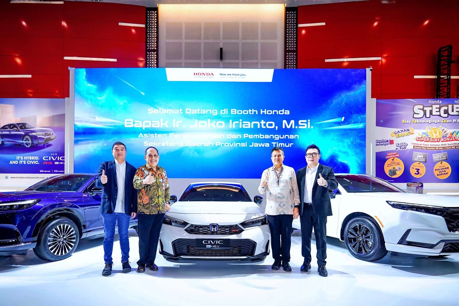 HOnda Civic RS e:HEV di IIMS Surabaya 2025.