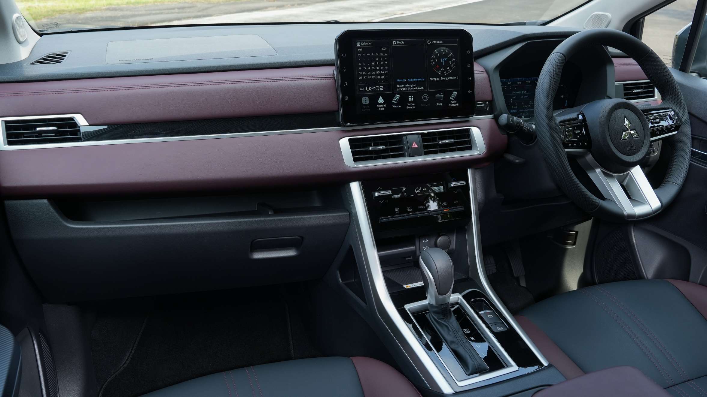 Warna baru interior Xpander Cross