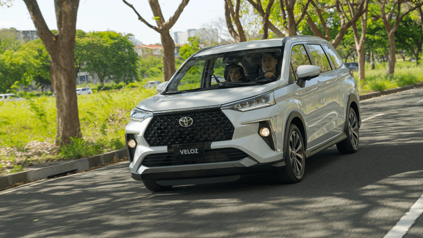 harga Toyota Avanza dan Veloz terbaru 2025
