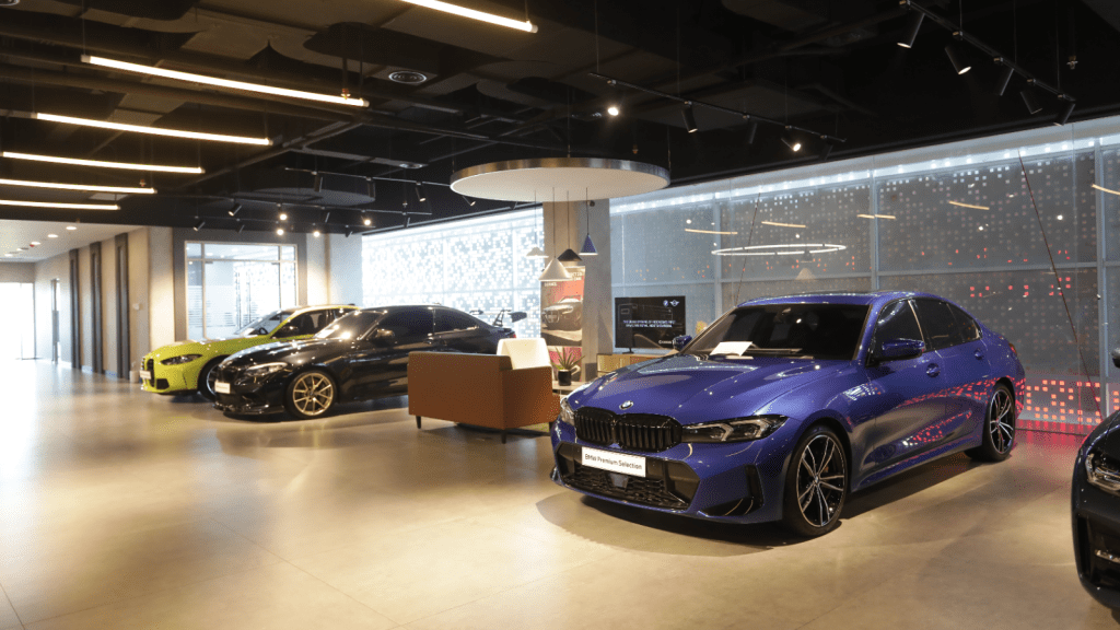 Diler BMW MINI Eurokars PIK 2