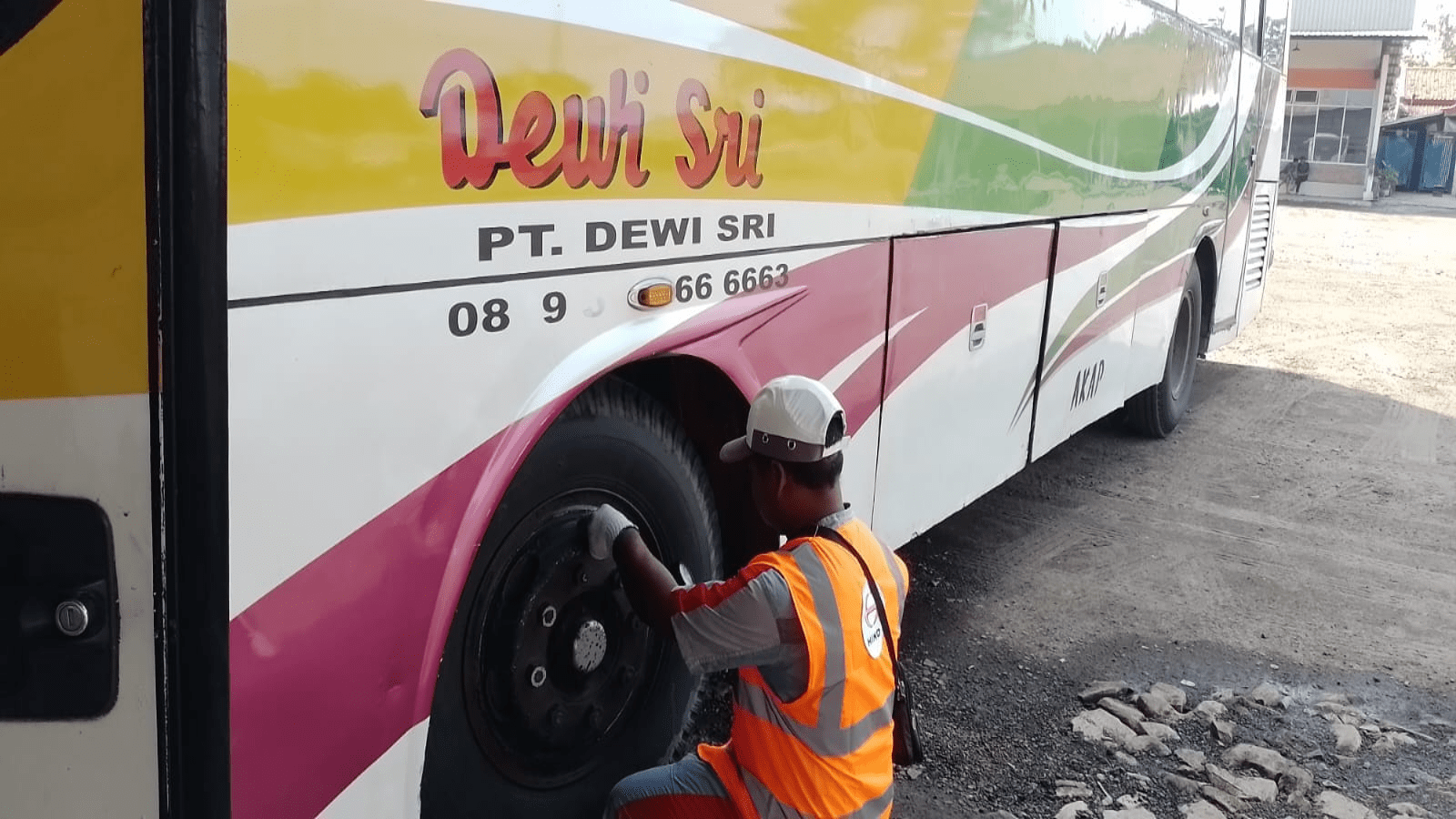 Izin trayek bus