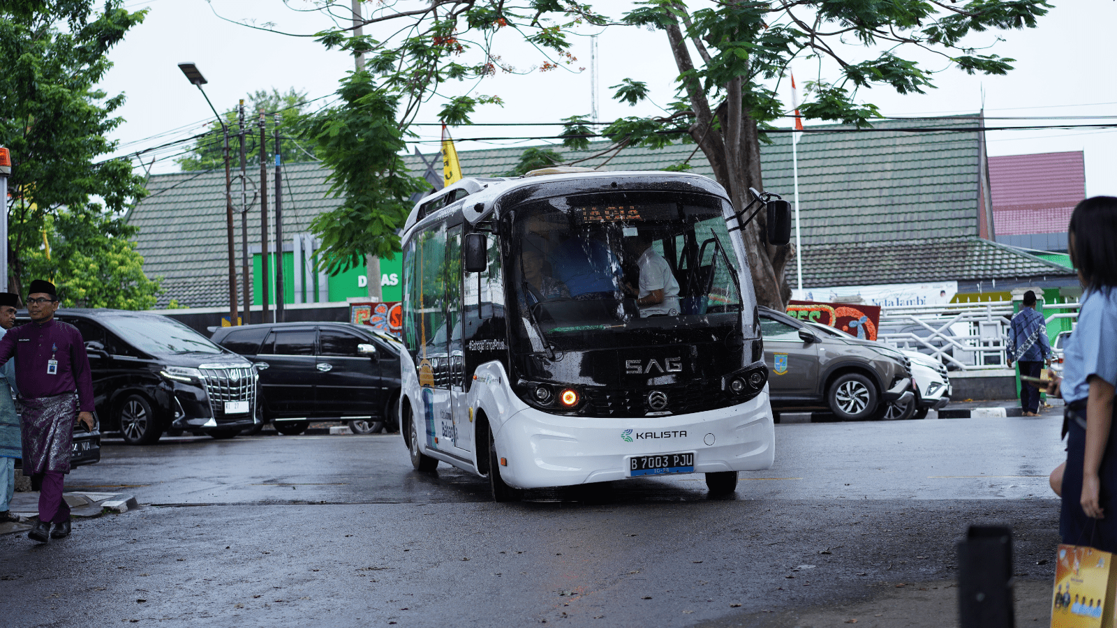 Bus listrik Kalista