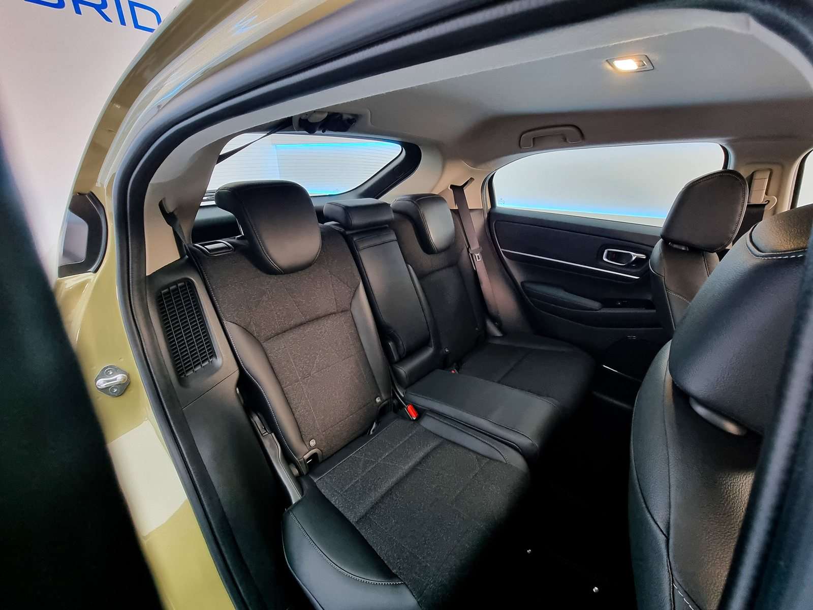 Interior Honda HR-V Hybrid 2025. 