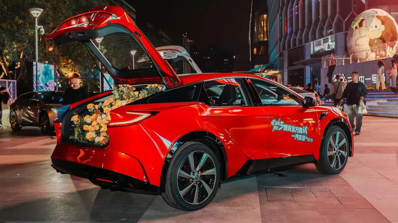 Toyota bZ5 hasil kerjasama Toyota dan FAW di China. 