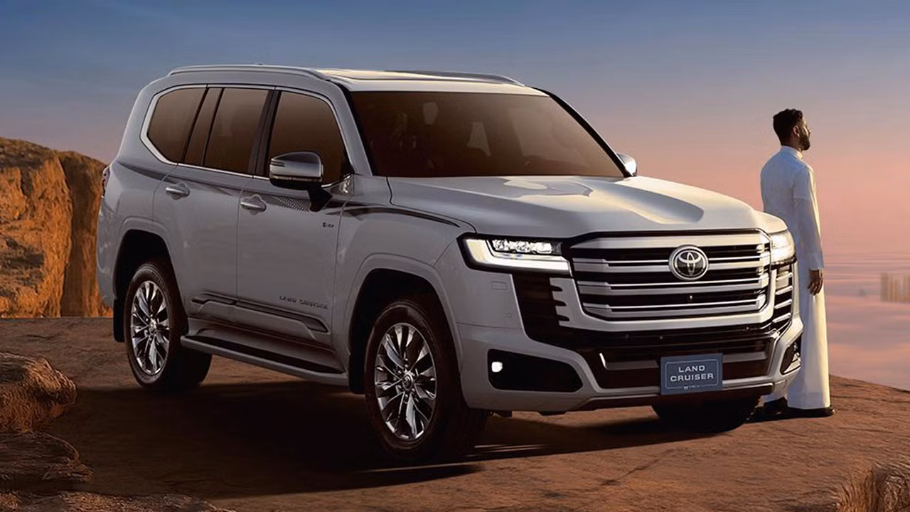 Toyota Land Cruiser Hybrid 2025.