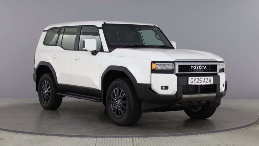 Toyota Land Cruiser Prado Commercial.