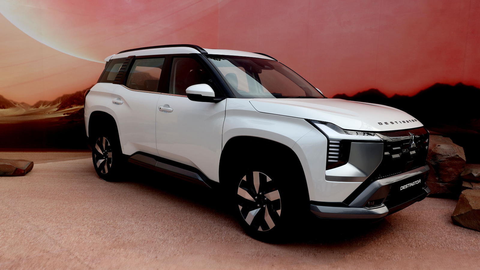 ekspor mitsubishi destinator