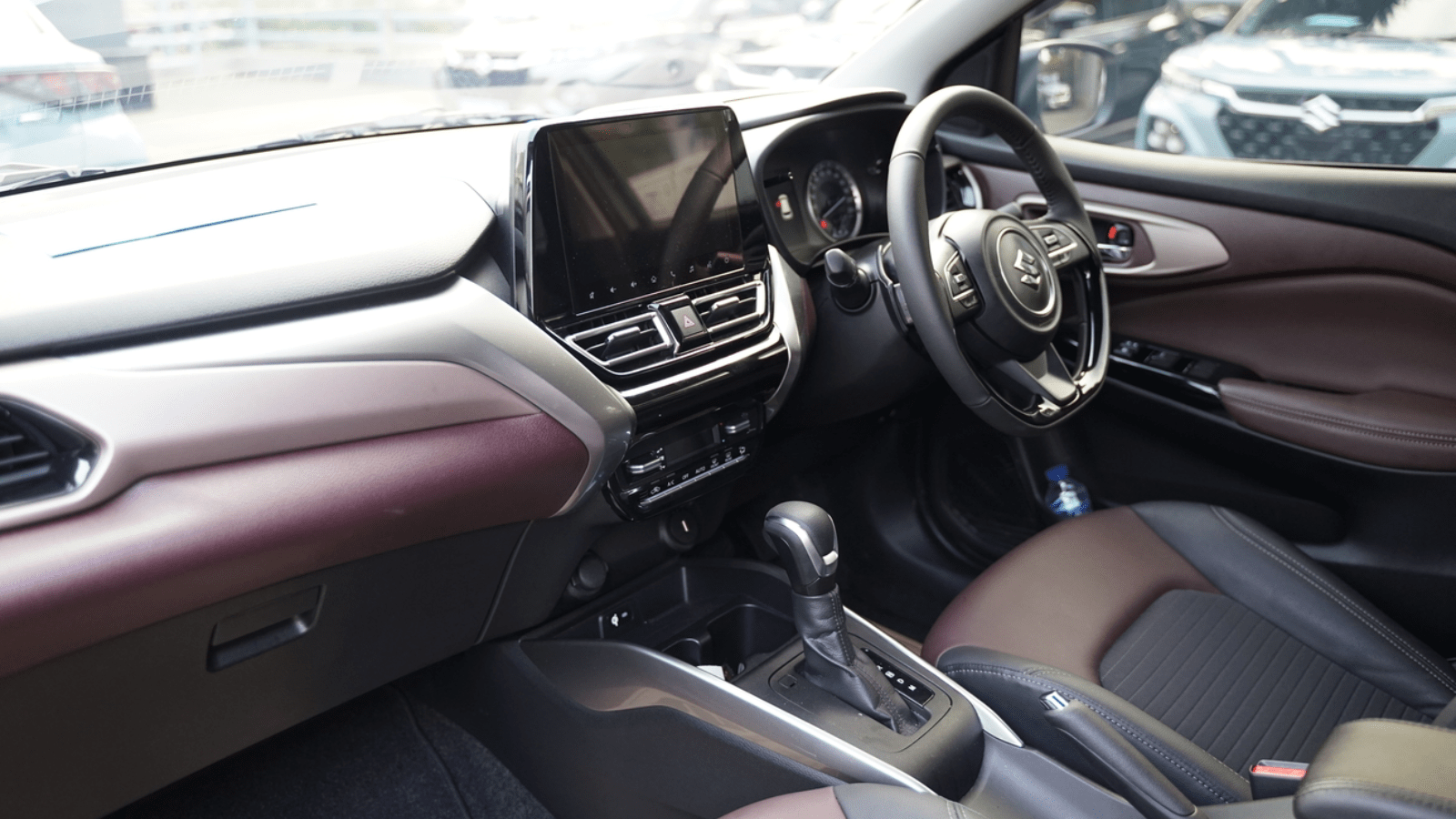 fitur suzuki fronx