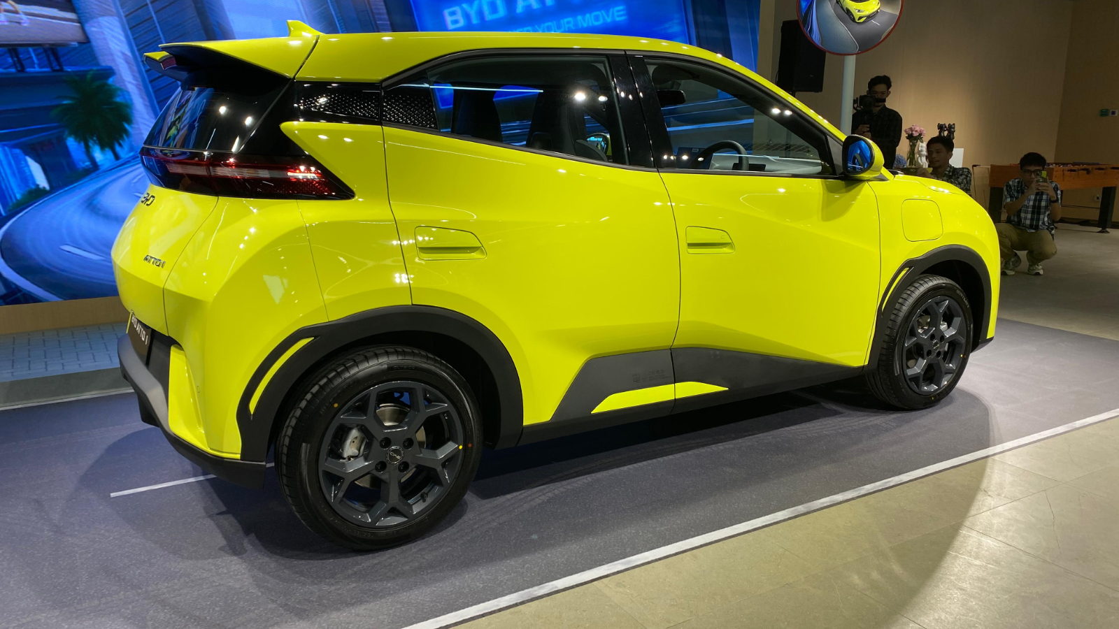 harga byd atto 1