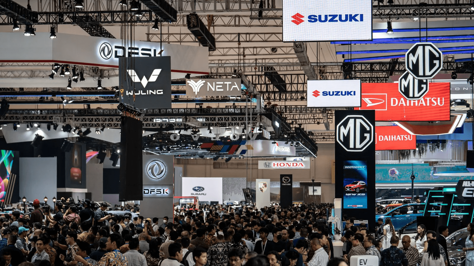 penjualan mobil bulan juni 2025