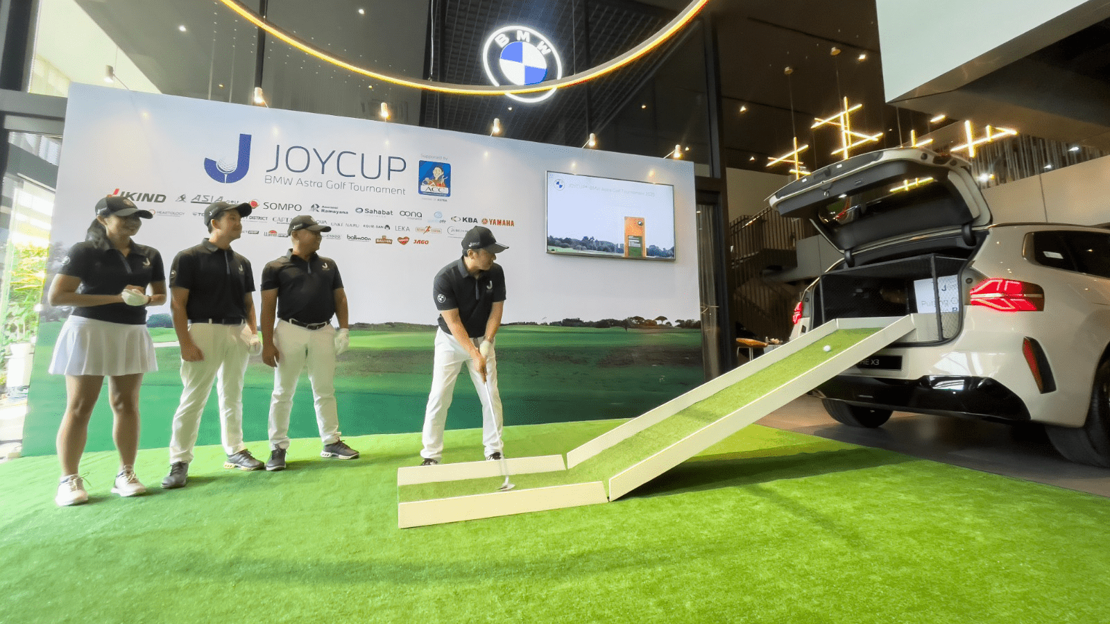 bmw astra golf 2025