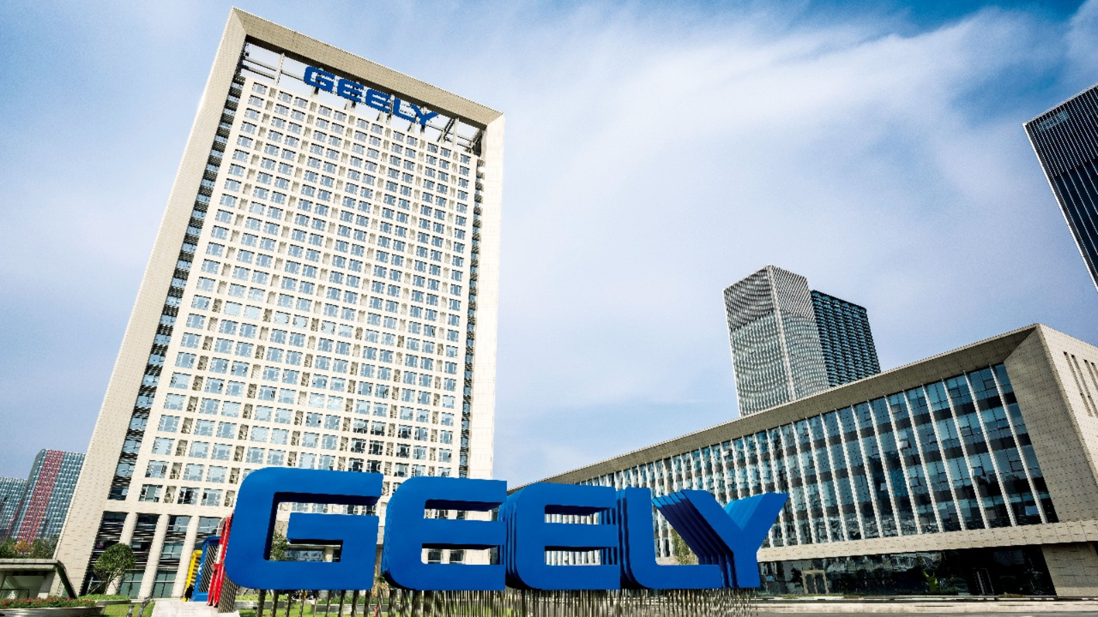 pendapatan geely auto