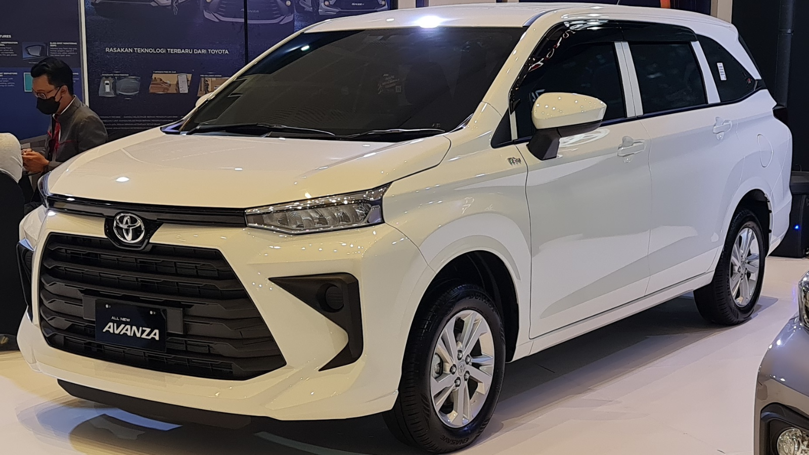 mobil Toyota untuk taksi online
