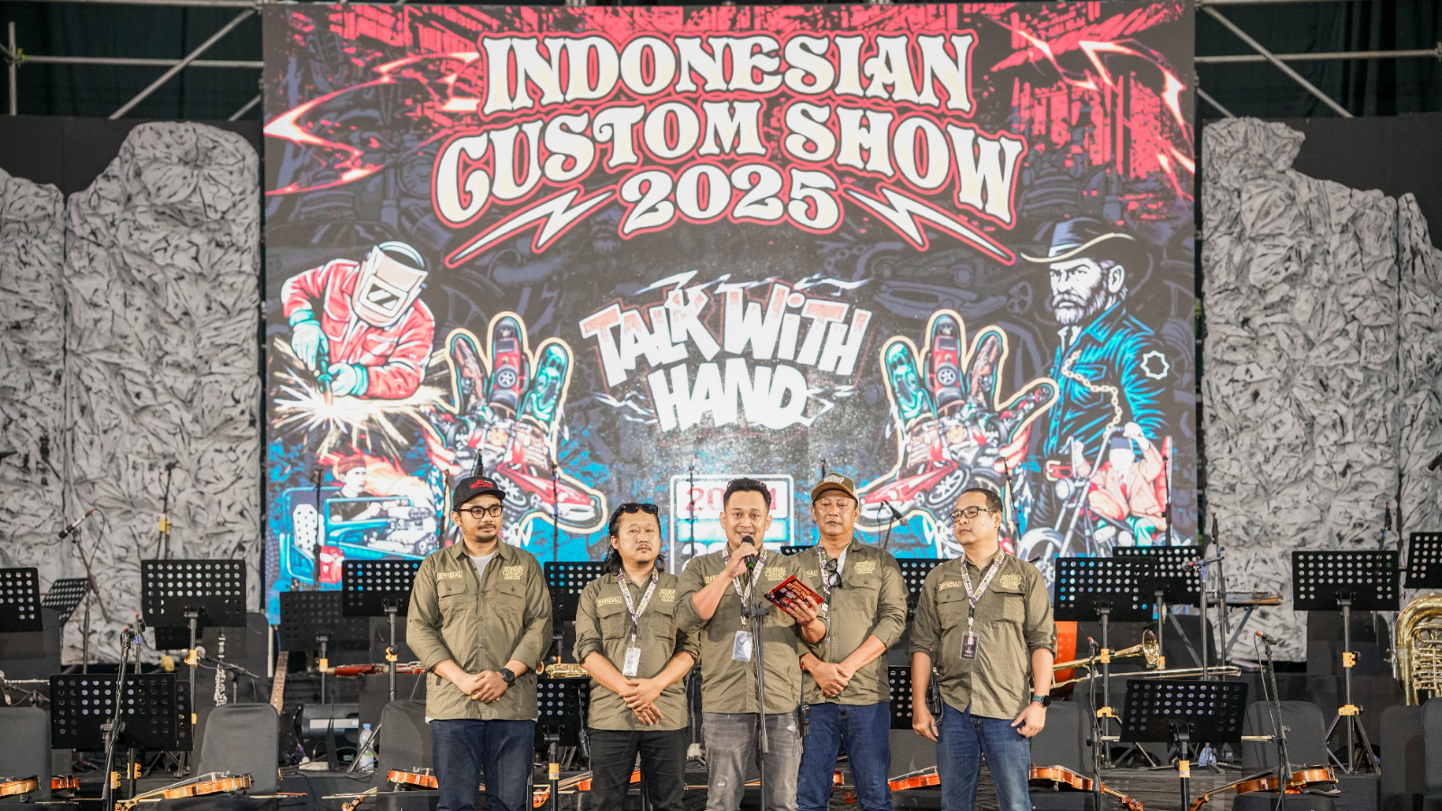 pengunjung indonesia custom show 2025
