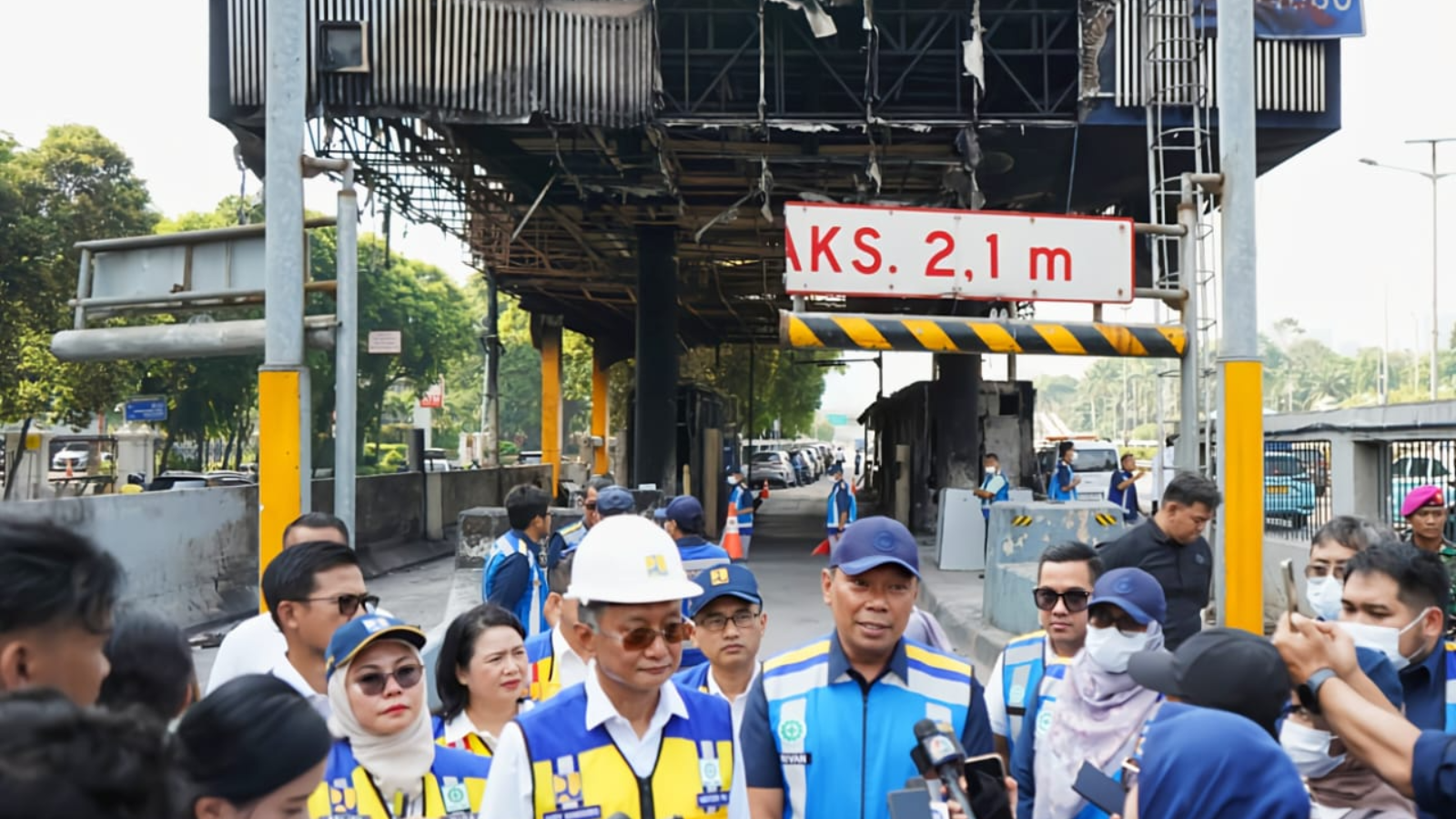Gerbang Tol Dalam Kota sudah bisa dilewati