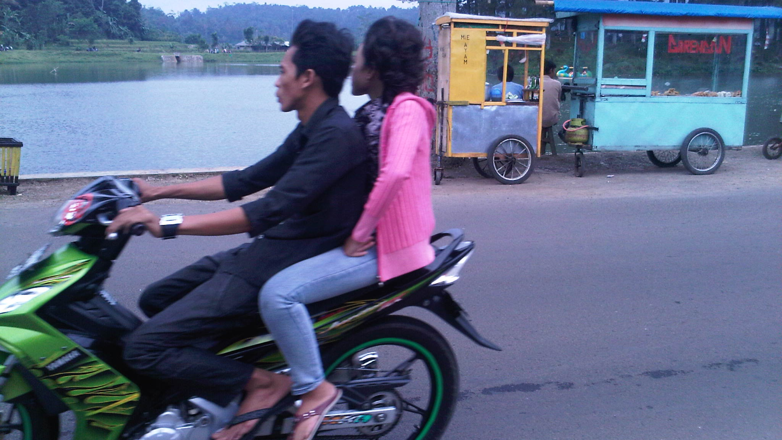 denda tilang tidak pakai helm