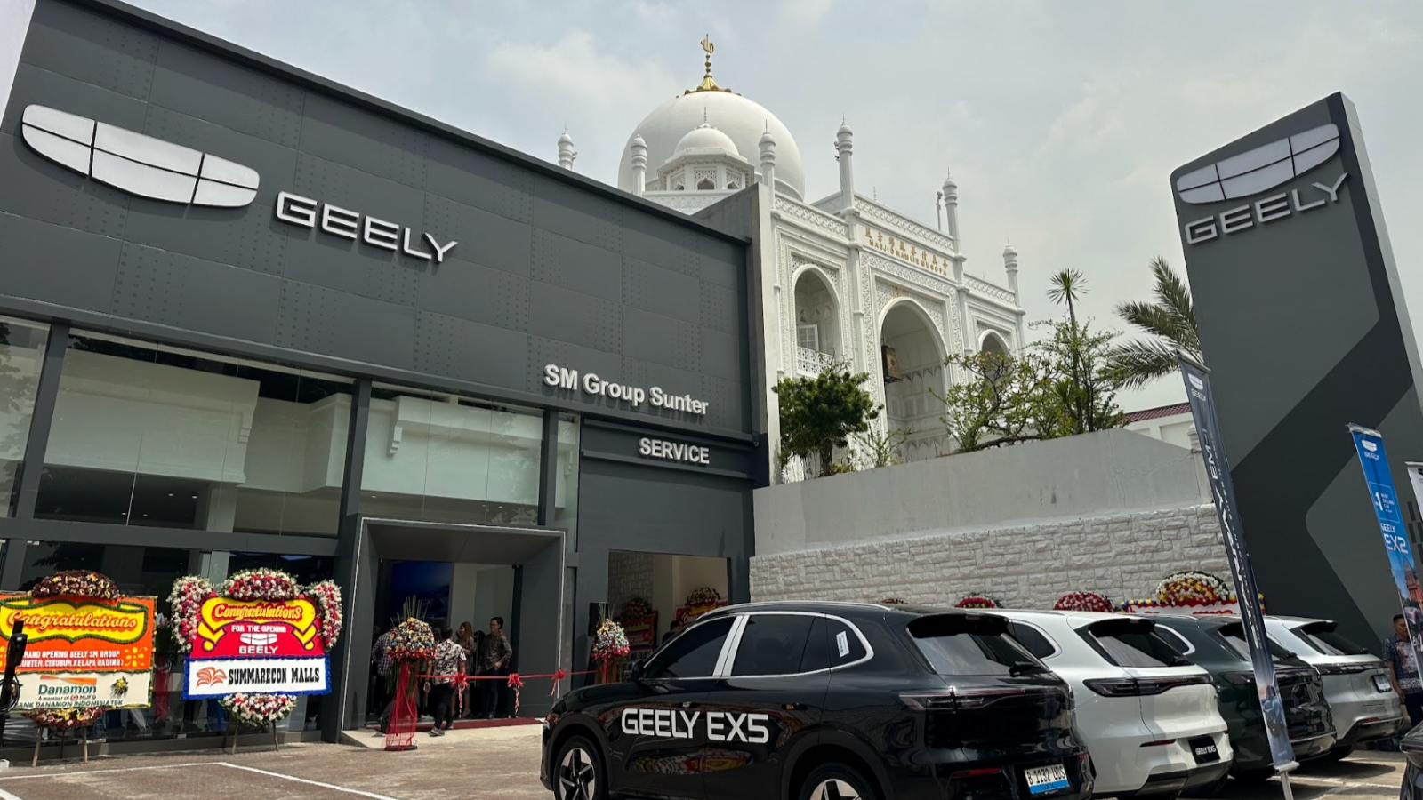 dealer geely sm group sunter