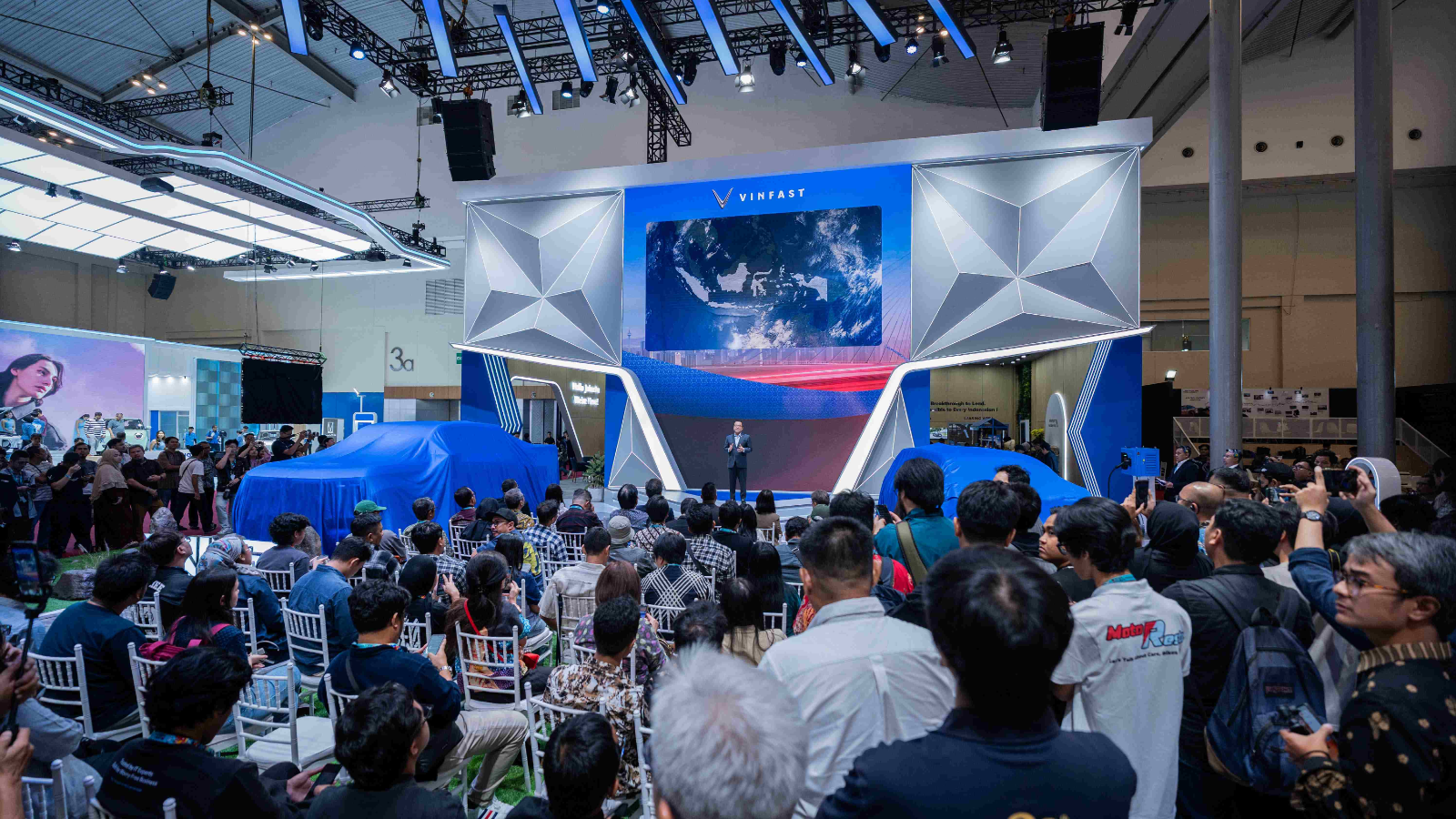 mobil listrik VinFast baru hadir di GJAW 2025