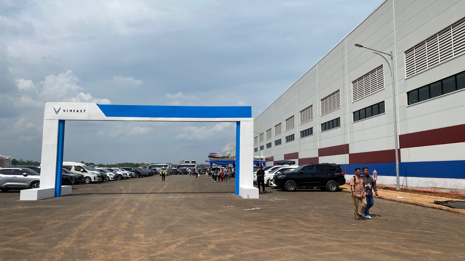 Pabrik vinfast di subang