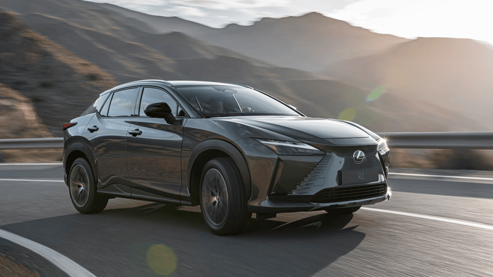 penjualan mobil toyota 2025