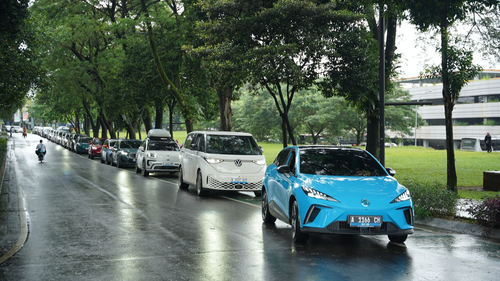 standar keselamatan kendaraan listrik