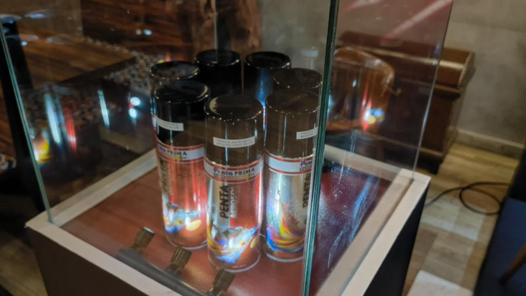 harga cat semprot penta aerosol