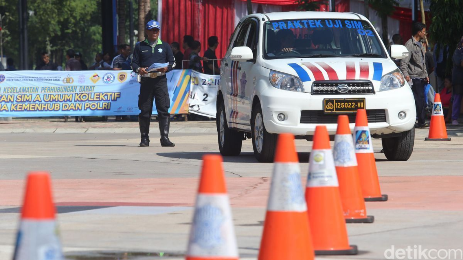 contoh materi ujian SIM A