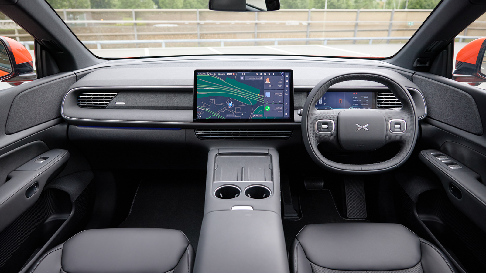 xpeng g6 pro eksis di motomobi karnaval