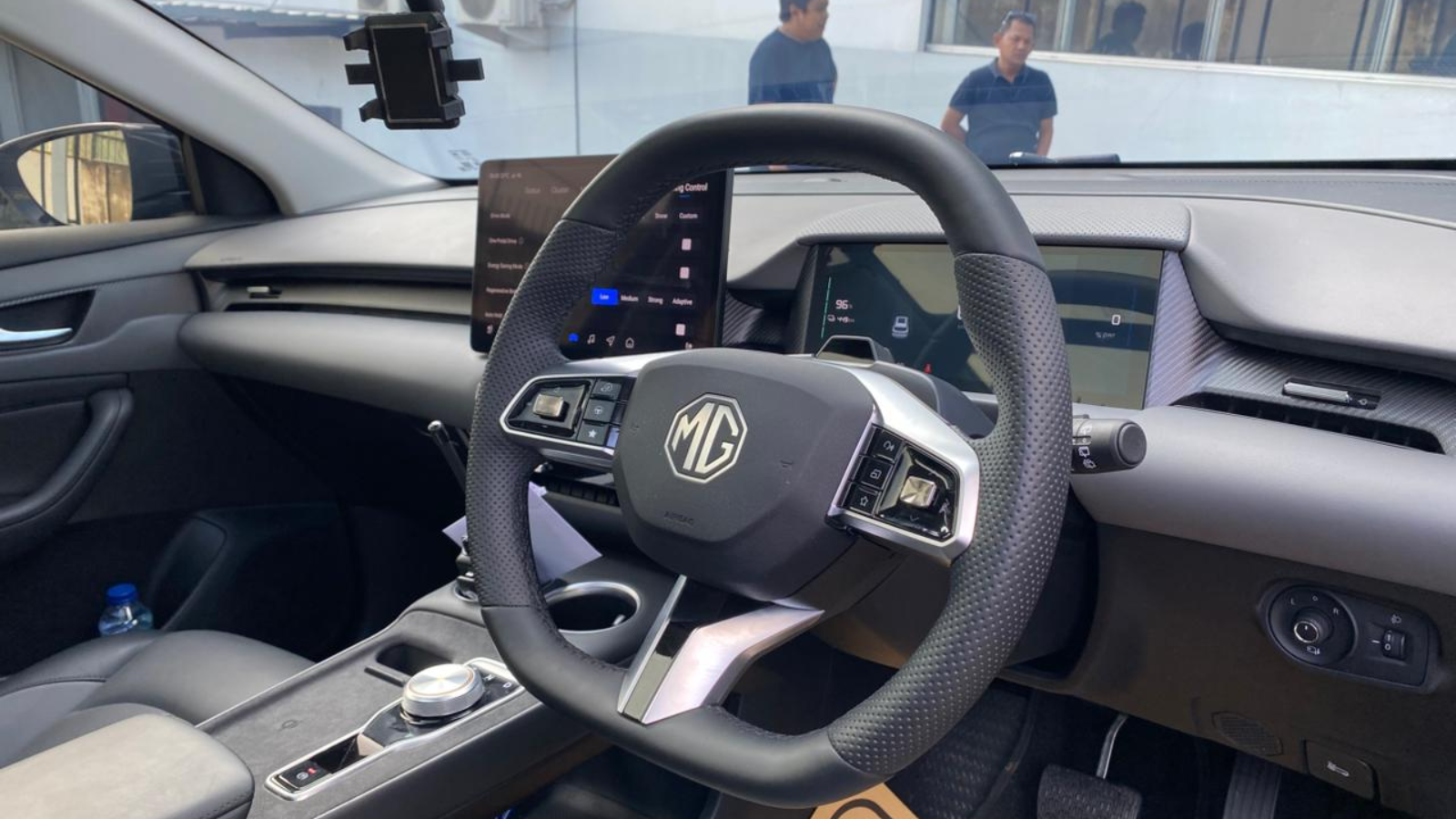 first drive mg s5 ev