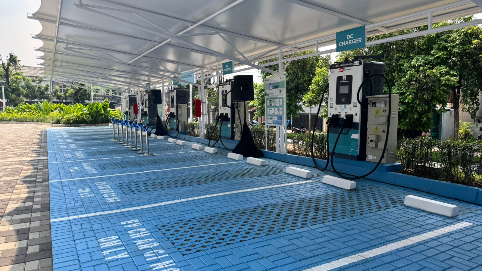 Charging station di DKI Jakarta