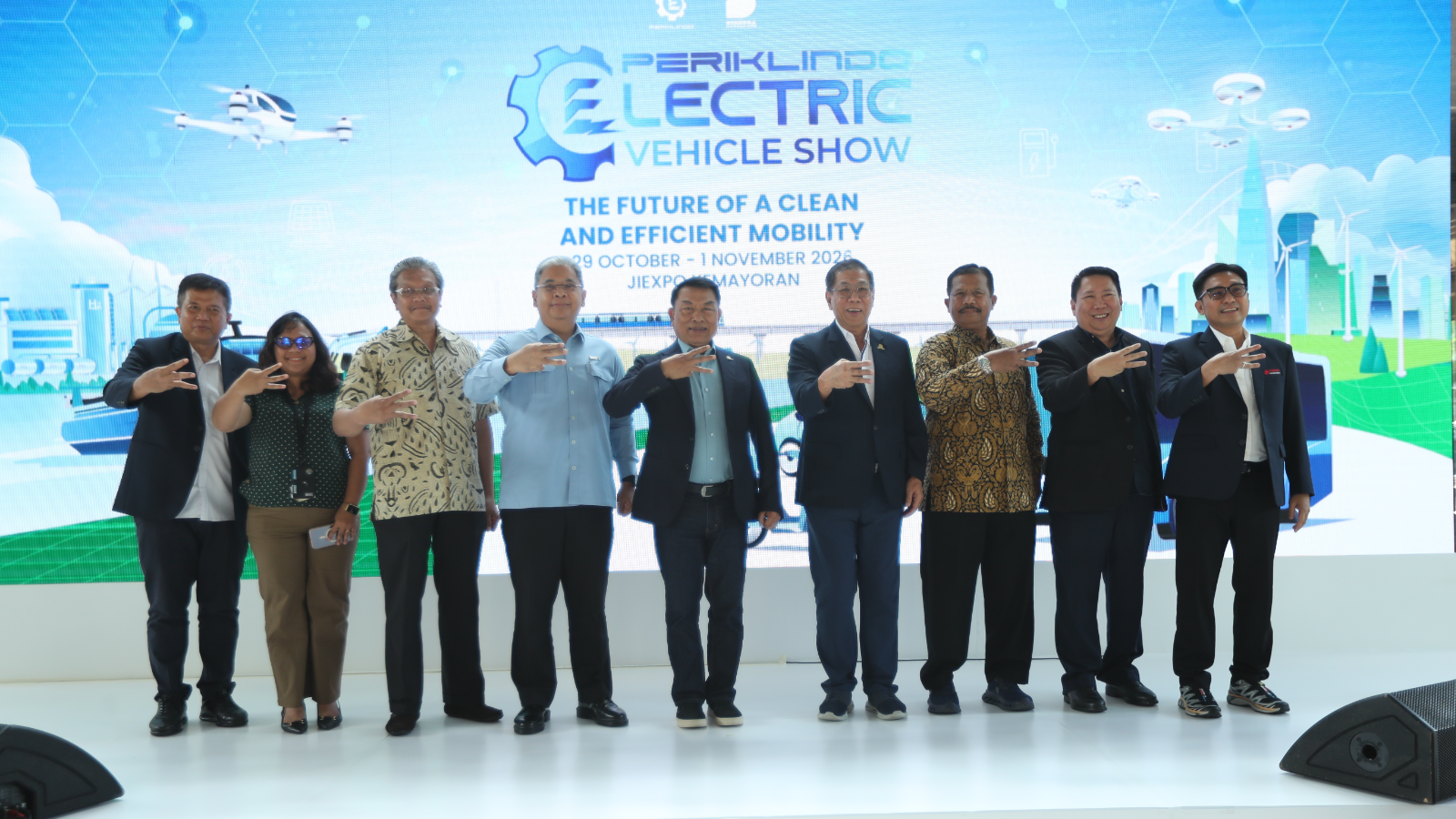 Mobil hybrid akan hadir di PEVS 2026