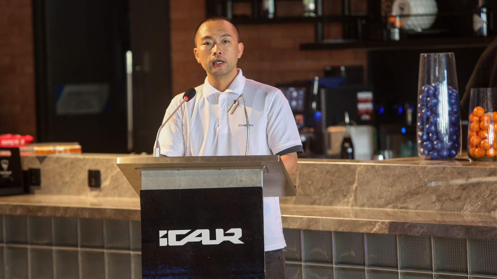 iCAR V23 resmi diserahkan ke konsumen