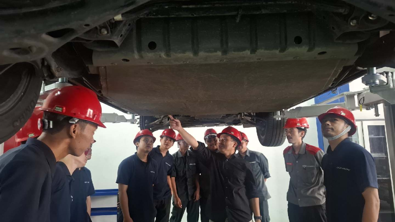 insiden chery tiggo cross csh di bandung