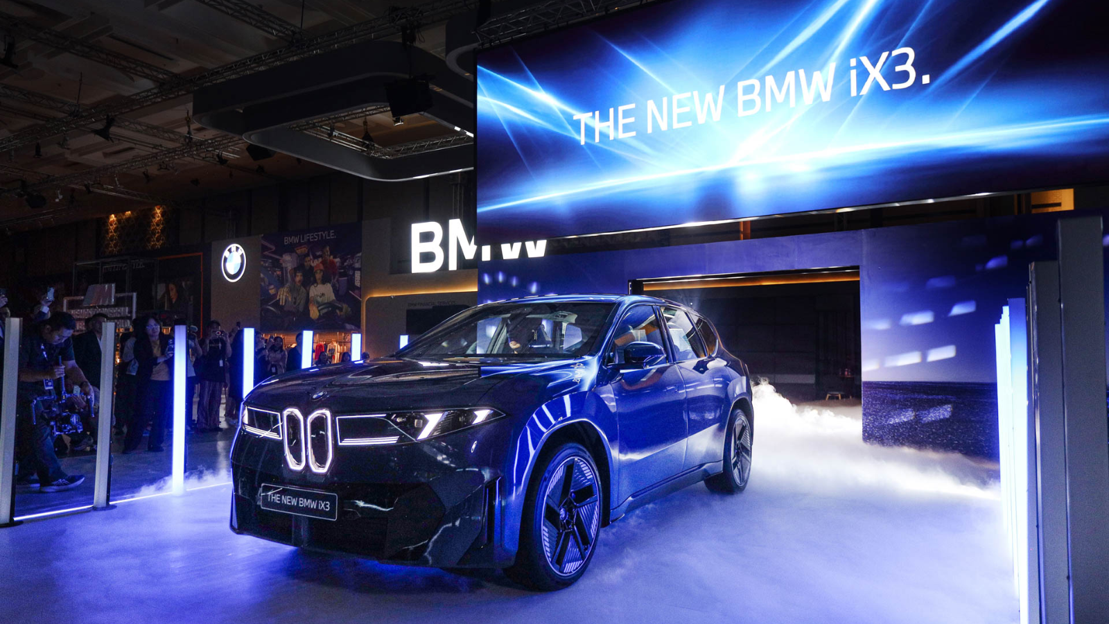 jarak tempuh bmw ix3